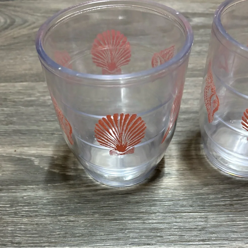 Shell Design Tumbler Set